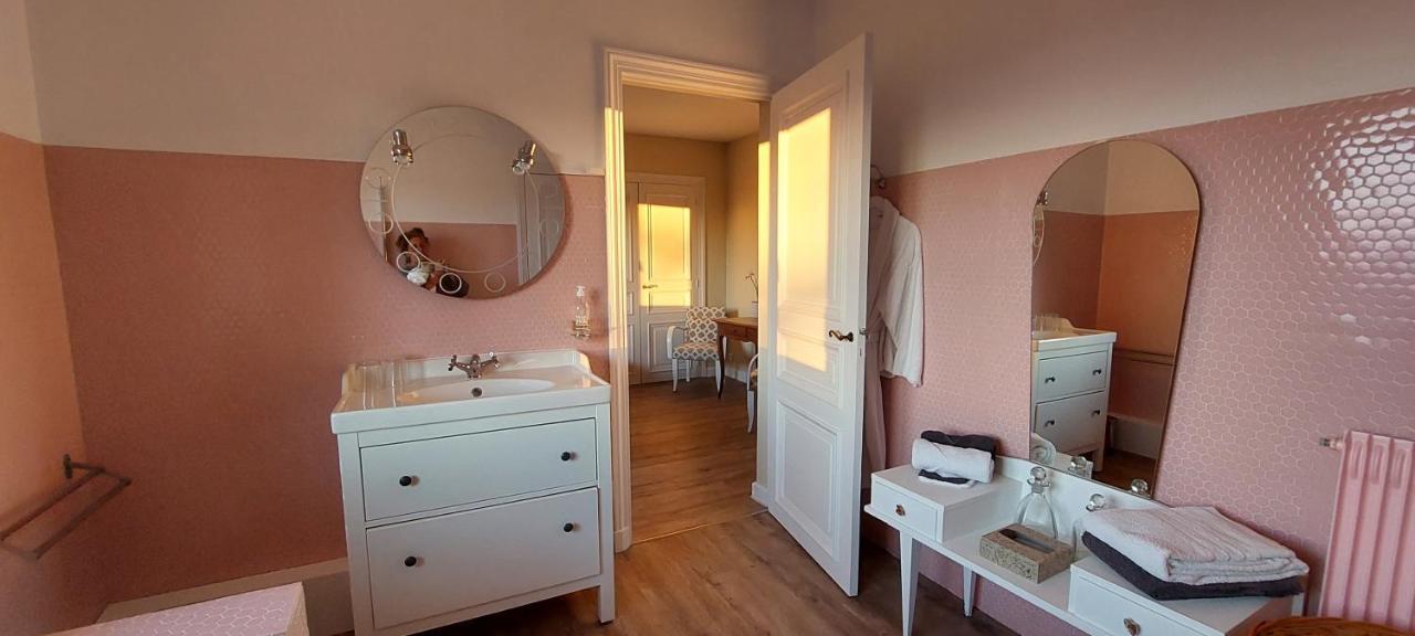 Chambres D'Hotes Le Relais Globe Trotteur Montaigu  Luaran gambar