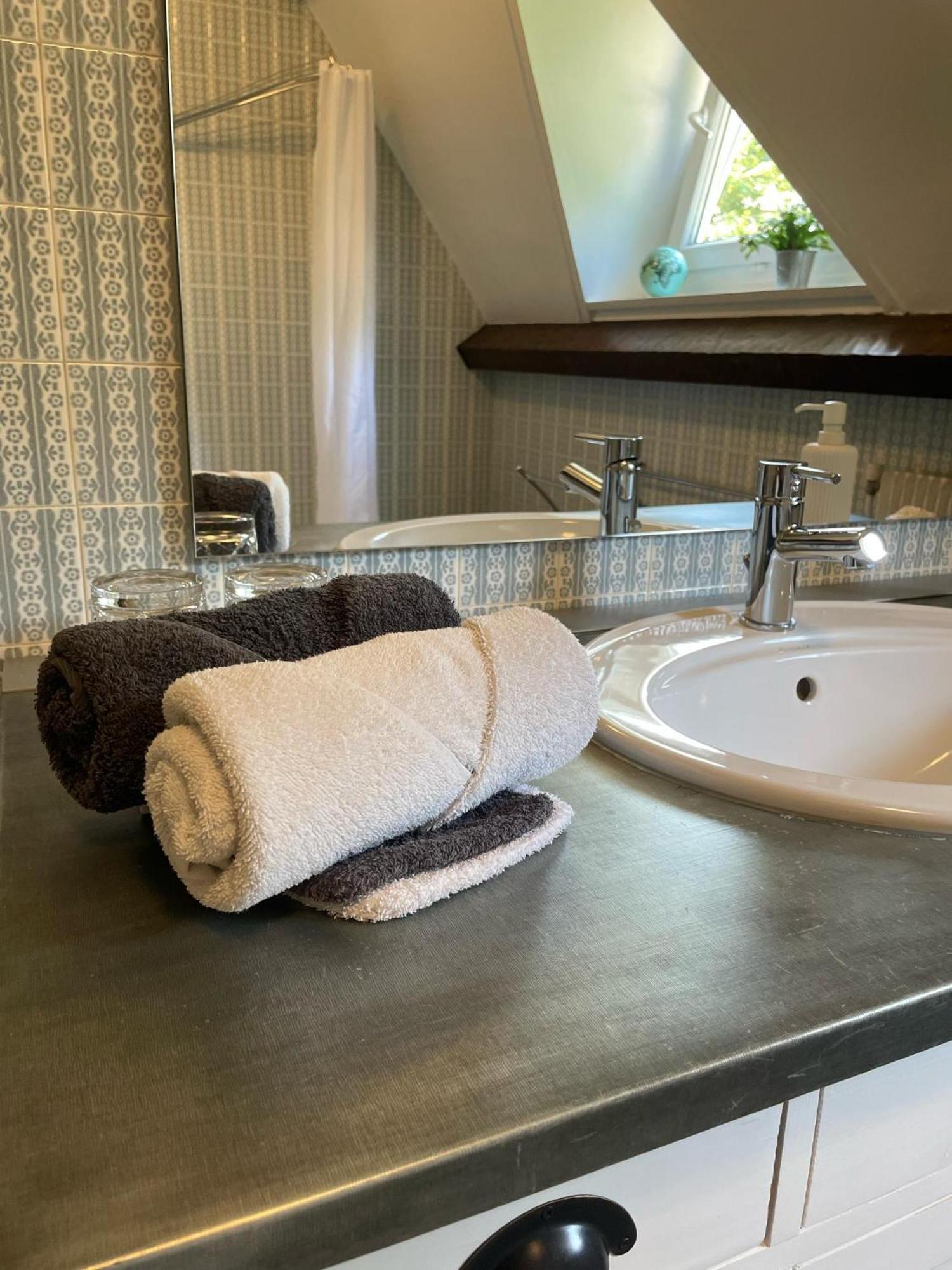 Chambres D'Hotes Le Relais Globe Trotteur Montaigu  Luaran gambar